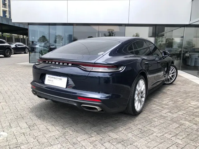 Porsche Panamera — Фото автомобиля 6