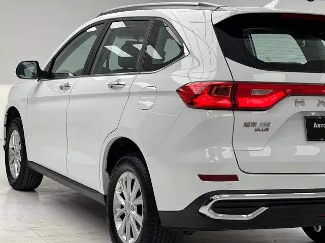Haval M6 — Фото автомобиля 15