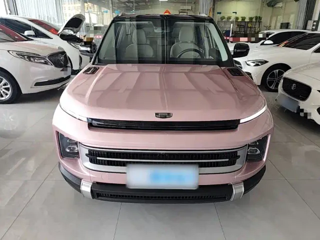 Geely ICON — Фото автомобиля 2