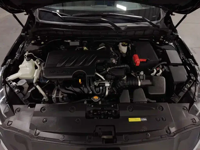 Nissan Teana — Фото автомобиля 6