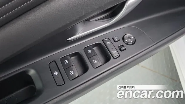 Hyundai Avante CN7 — Фото автомобиля 30