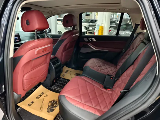 BMW X5 — Фото автомобиля 6