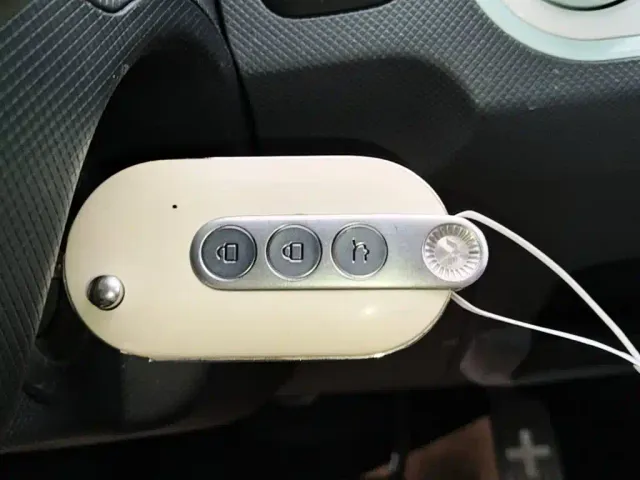Wuling Hongguang Mini EV — Фото автомобиля 8