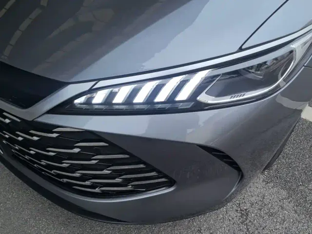 BYD Qin PLUS — Фото автомобиля 23