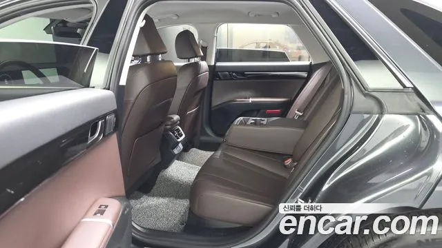 Hyundai Grandeur Grandeur (GN7) — Фото автомобиля 25