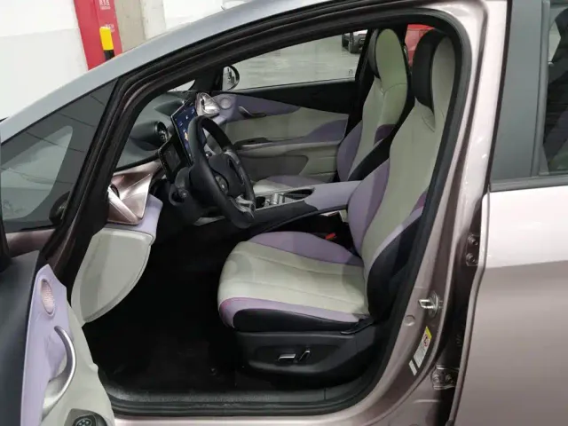 BYD Dolphin — Фото автомобиля 10