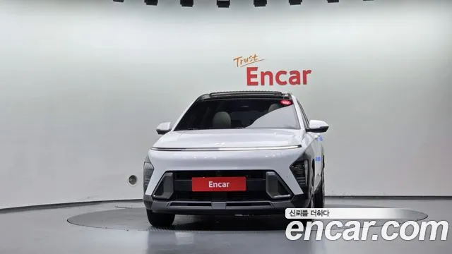 Hyundai Kona SX2 — Фото автомобиля 3