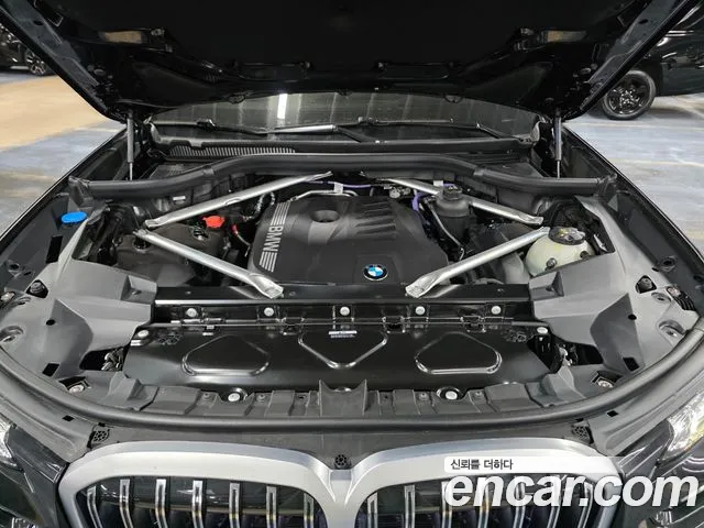 BMW X7 — Фото автомобиля 6