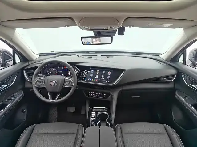 Buick Envision Plus — Фото автомобиля 5