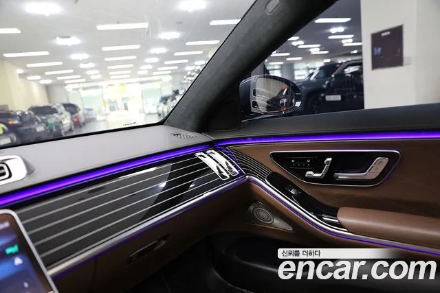 Mercedes-Benz S-Class W223 — Фото автомобиля 18