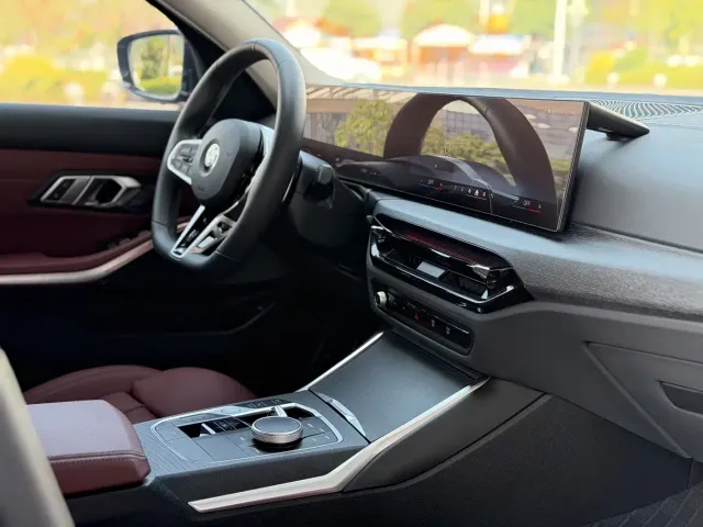 BMW 3 Series — Фото автомобиля 21