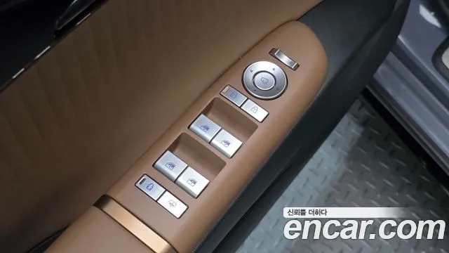 Hyundai Grandeur GN7 — Фото автомобиля 20