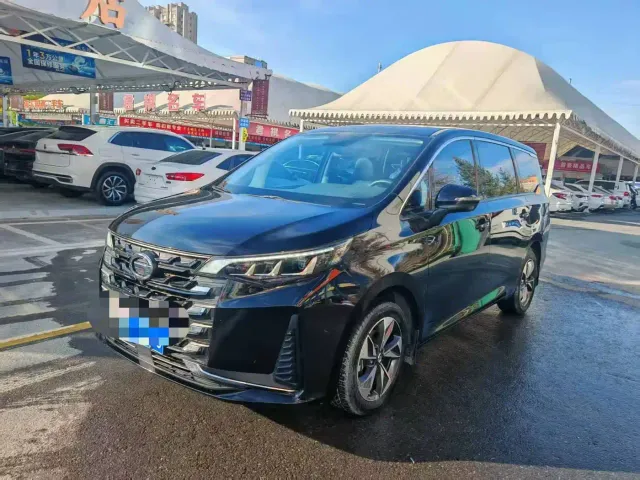 Фотография автомобиля — GAC Trumpchi M6