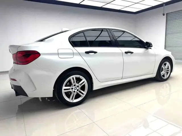 BMW 1 Series — Фото автомобиля 6