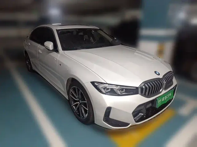 BMW 3 Series — Фото автомобиля 3