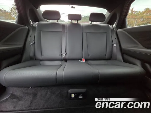 Hyundai Ioniq 6 — Фото автомобиля 14