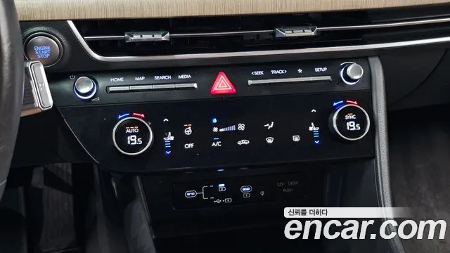 Hyundai Sonata — Фото автомобиля 29