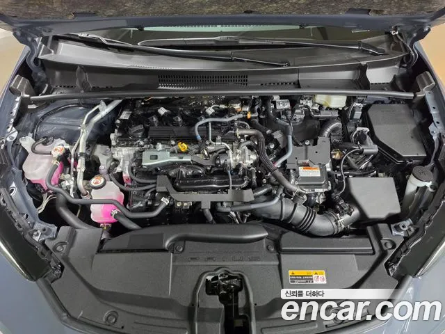 Toyota Prius Generation 5 — Фото автомобиля 19