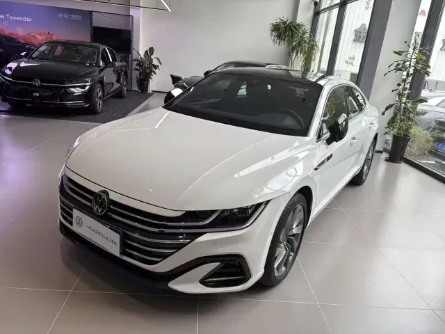 Volkswagen CC — Фото автомобиля 2