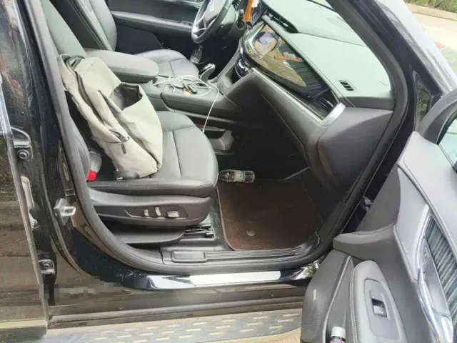 Cadillac Cadillac XT6 2022 2.0T 6-Seater 4WD Luxury Edition — Фото автомобиля 13