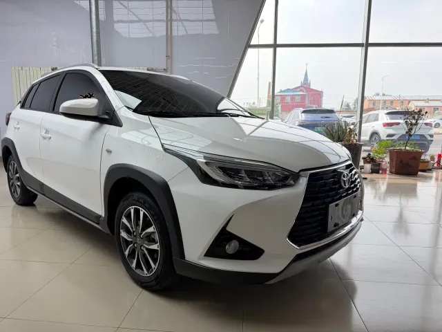 Toyota YARiS L Zhi Xuan — Фото автомобиля 3