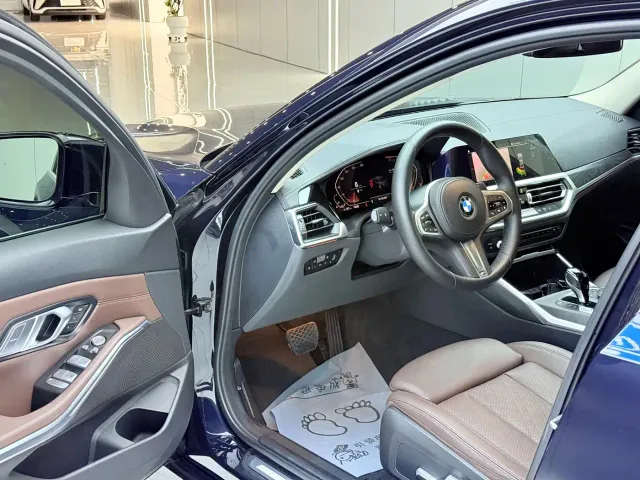 BMW 3 Series — Фото автомобиля 4