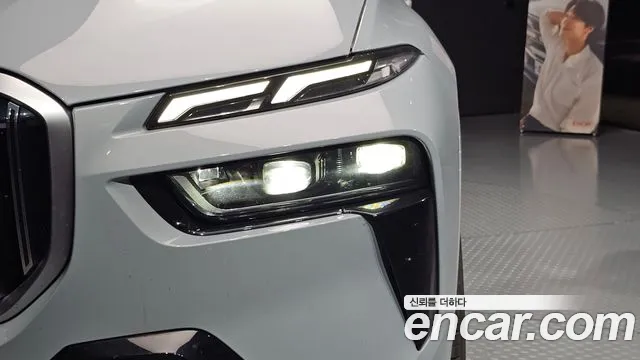 BMW X7 — Фото автомобиля 20