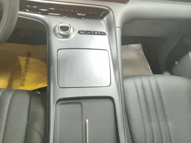 Geely Galaxy E5 — Фото автомобиля 16