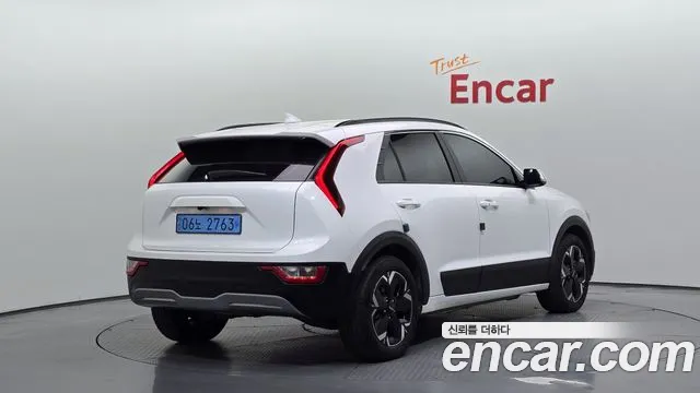 Kia Niro New — Фото автомобиля 2