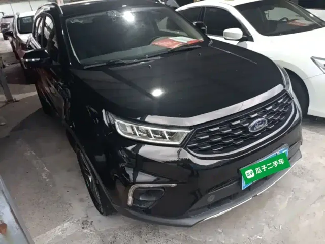 Ford Territory — Фото автомобиля 3