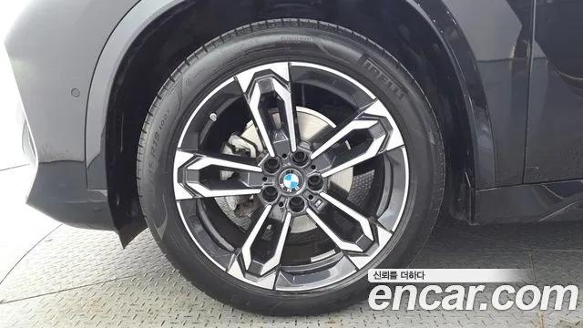 BMW X1 U11 — Фото автомобиля 5
