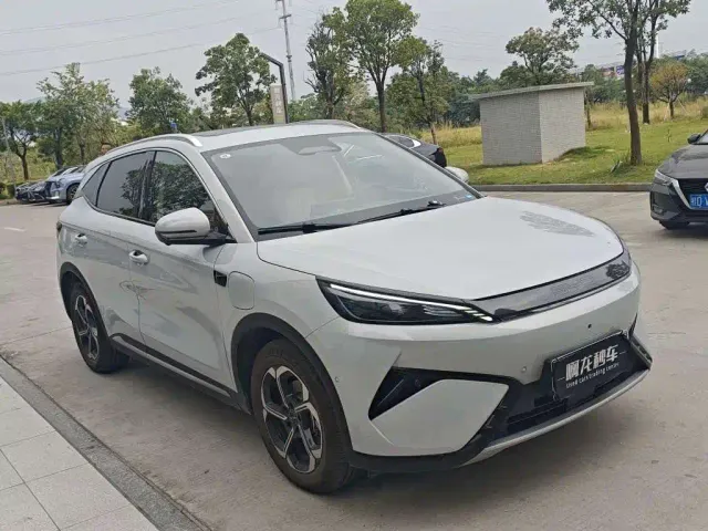BYD Yuan PLUS — Фото автомобиля 3