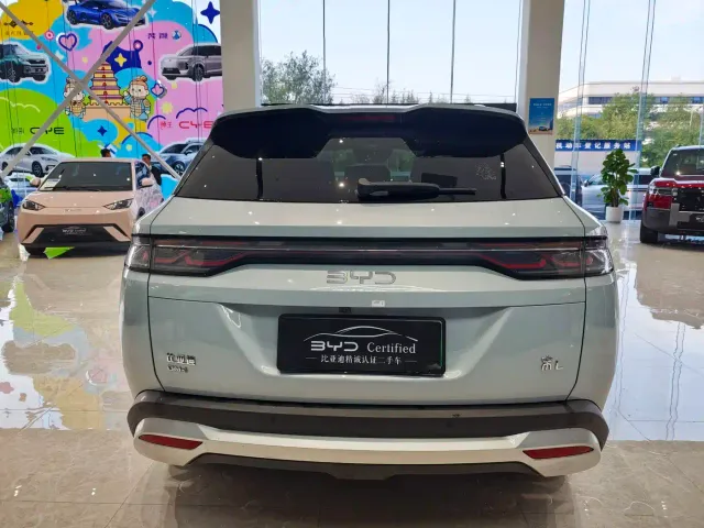 BYD Song L DM-i — Фото автомобиля 6