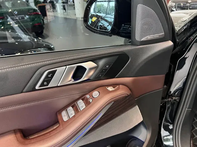 BMW X5 — Фото автомобиля 7