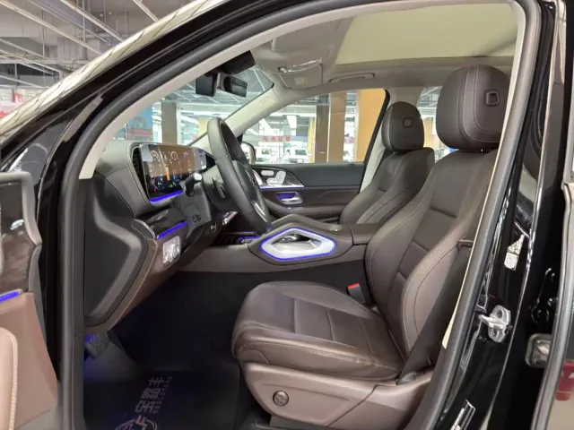 Mercedes-Benz GLS-Class — Фото автомобиля 10