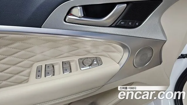 Genesis G70 New — Фото автомобиля 27