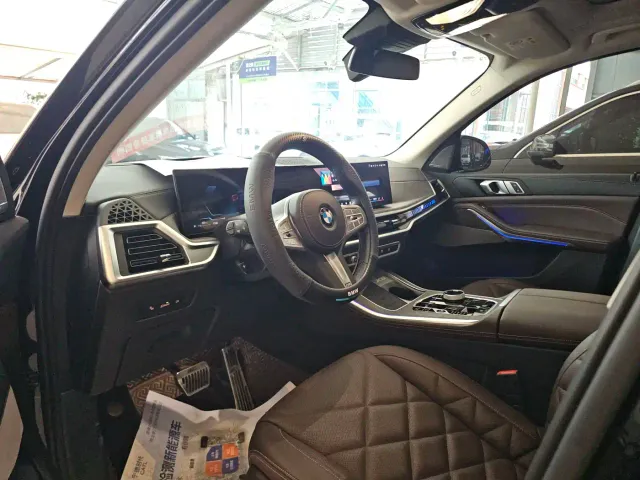 BMW X5 — Фото автомобиля 4