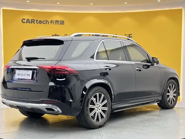 Mercedes-Benz GLE-Class — Фото автомобиля 4