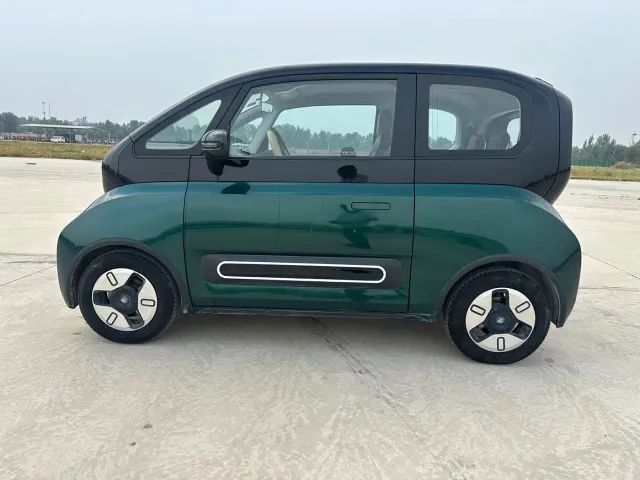 Baojun KiWi EV — Фото автомобиля 8
