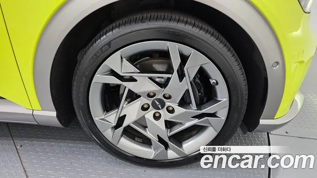 Genesis GV60 — Фото автомобиля 5