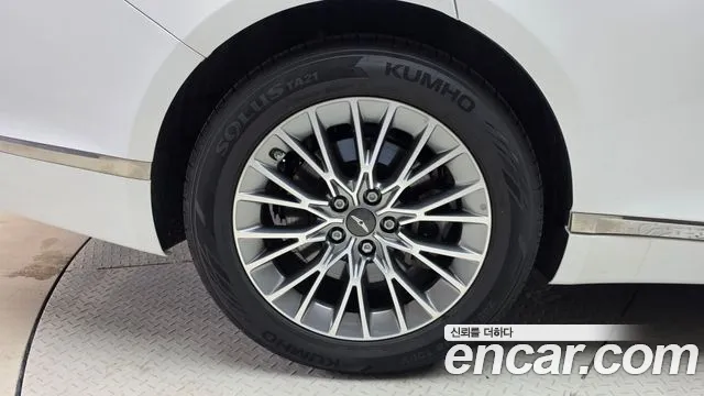 Genesis G80 RG3 — Фото автомобиля 5