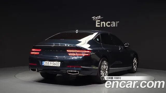 Genesis G80 Бензин 2.5 турбо AWD — Фото автомобиля 2