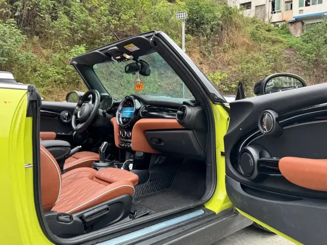 MINI Hatch — Фото автомобиля 13