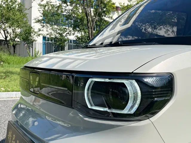 Wuling Hongguang Mini EV — Фото автомобиля 9