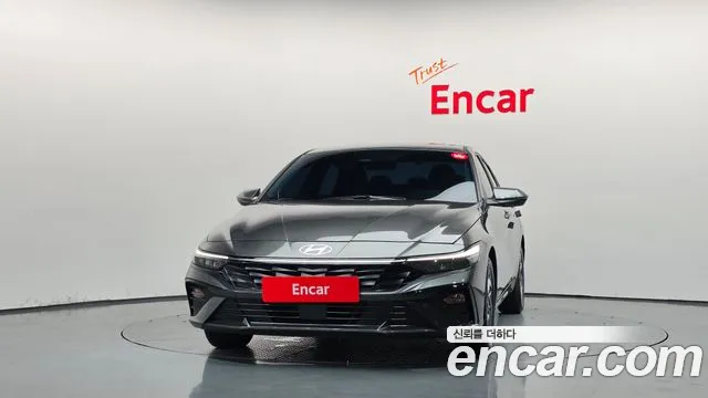 Hyundai Avante CN7 — Фото автомобиля 3