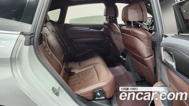 BMW Gran Turismo — Фото автомобиля 12
