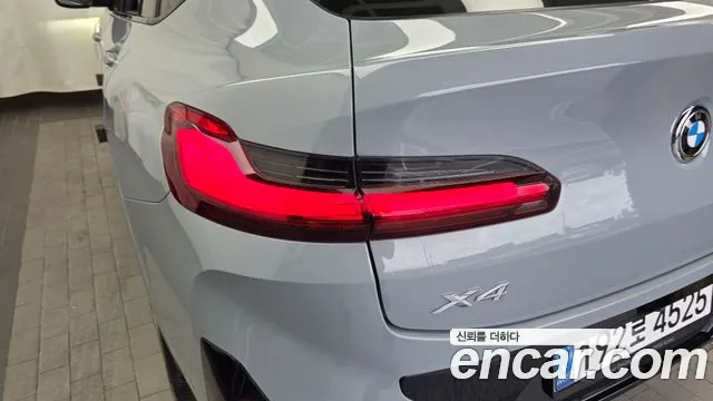 BMW X4 xDrive20i M Sport — Фото автомобиля 23