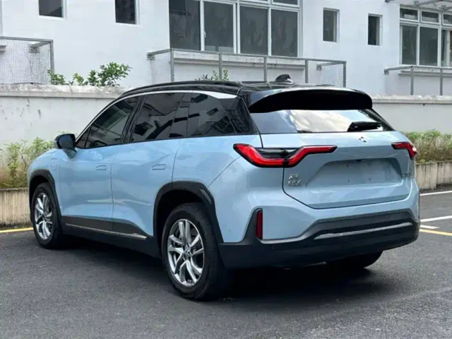 Nio ES6 — Фото автомобиля 6