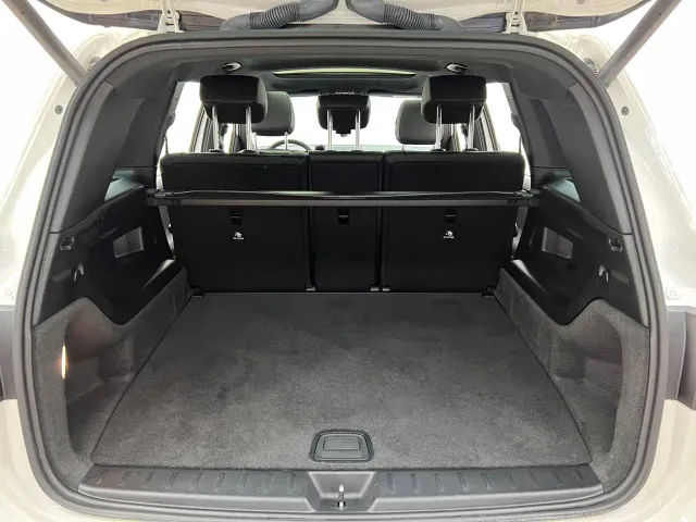 Mercedes-Benz EQB — Фото автомобиля 29
