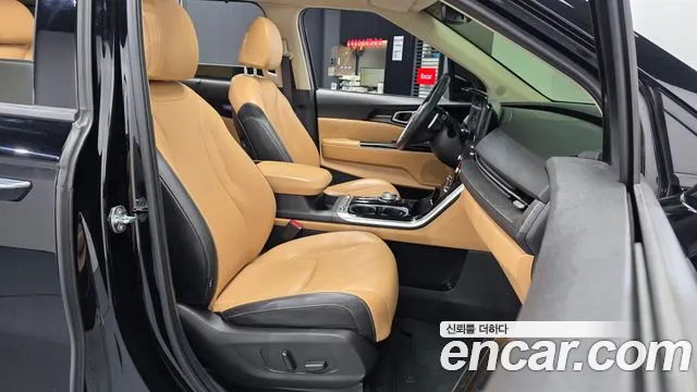 Kia Canival Carnival 4 поколение Дизель 7 мест Signature — Фото автомобиля 9